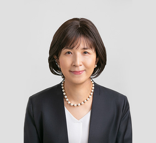 西村 栄美